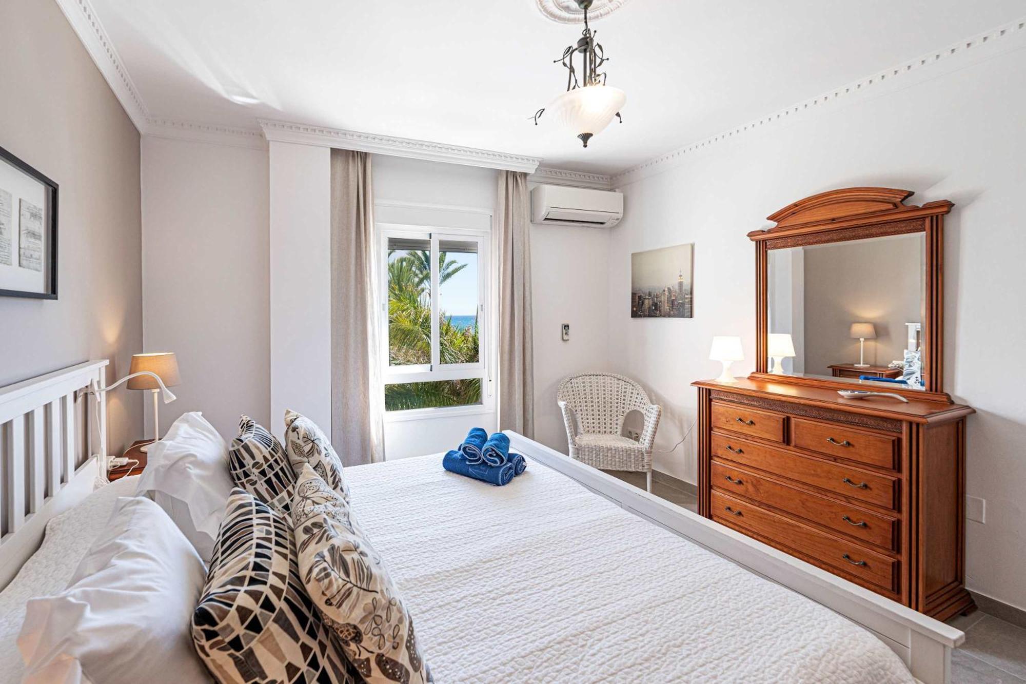 Toboso 1 Apartment เนร์คา ภายนอก รูปภาพ