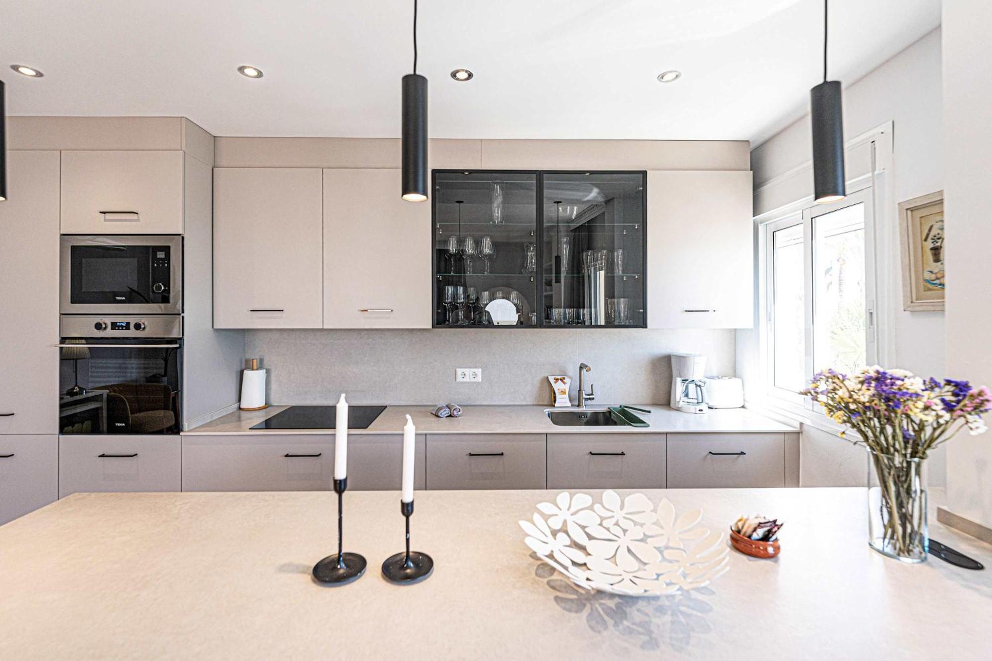 Toboso 1 Apartment เนร์คา ภายนอก รูปภาพ