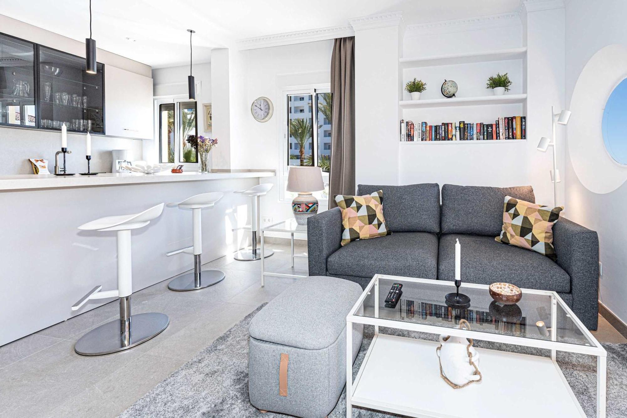 Toboso 1 Apartment เนร์คา ภายนอก รูปภาพ